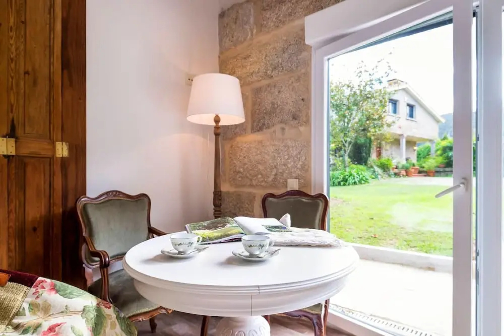 Villa With 6 Bedrooms in Pontevedra, With Private Pool, Enclosed Garden and Wifi - 5 km From the Beach