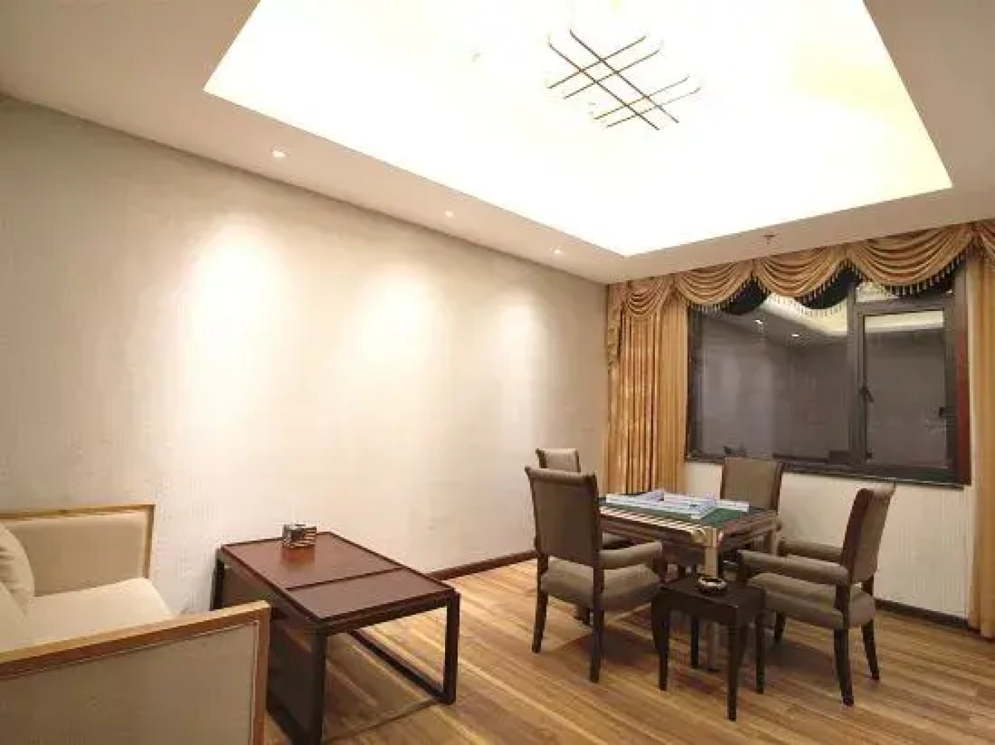 Xueyu Qingge Hotel