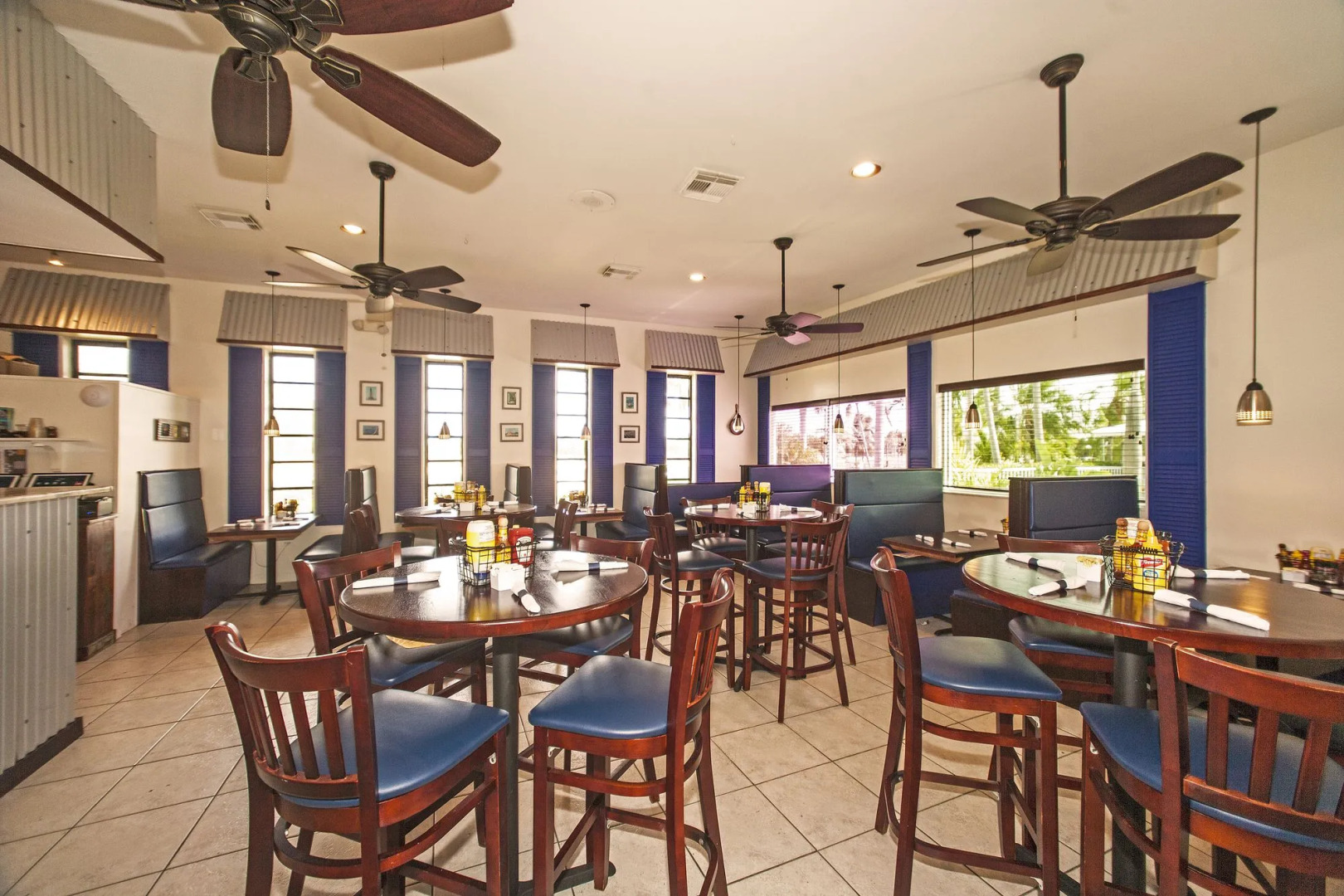 Skipjack Resort & Marina