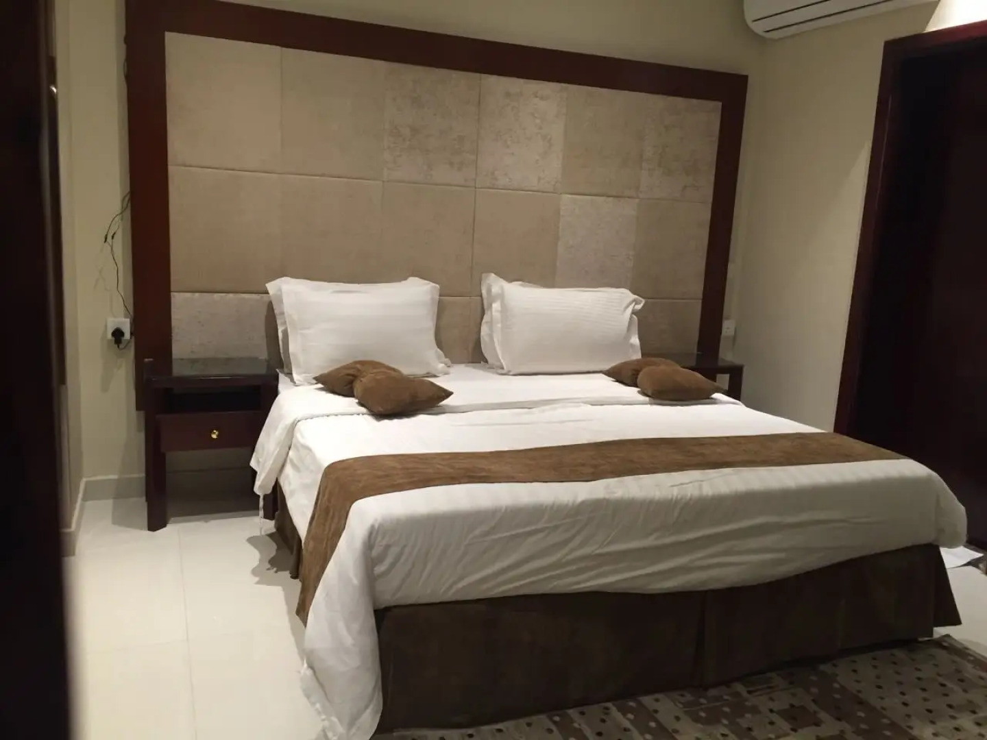 Al MuhaidbResidence For holiday homes Al Hada