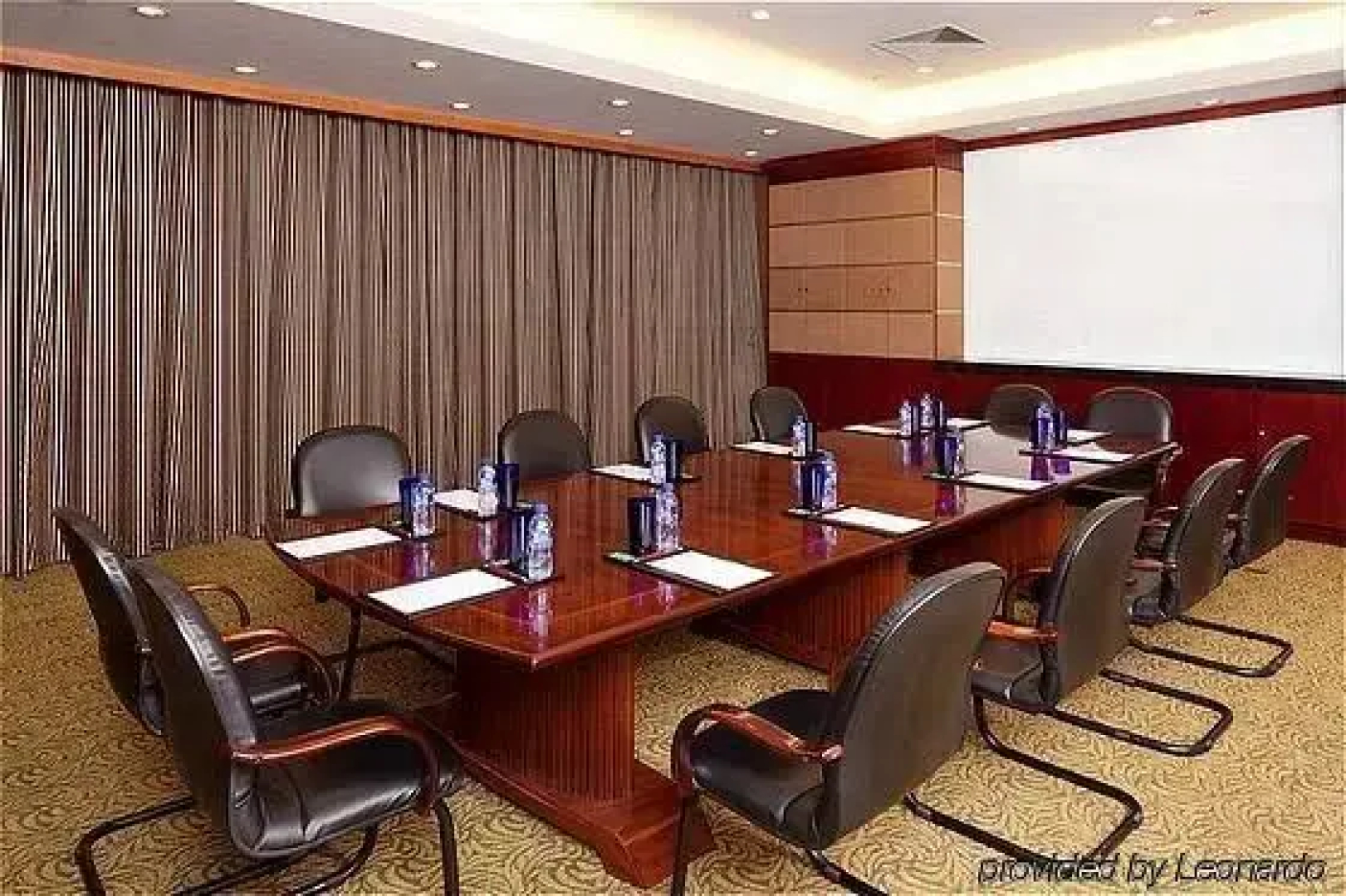 Crowne Plaza Lake Malaren