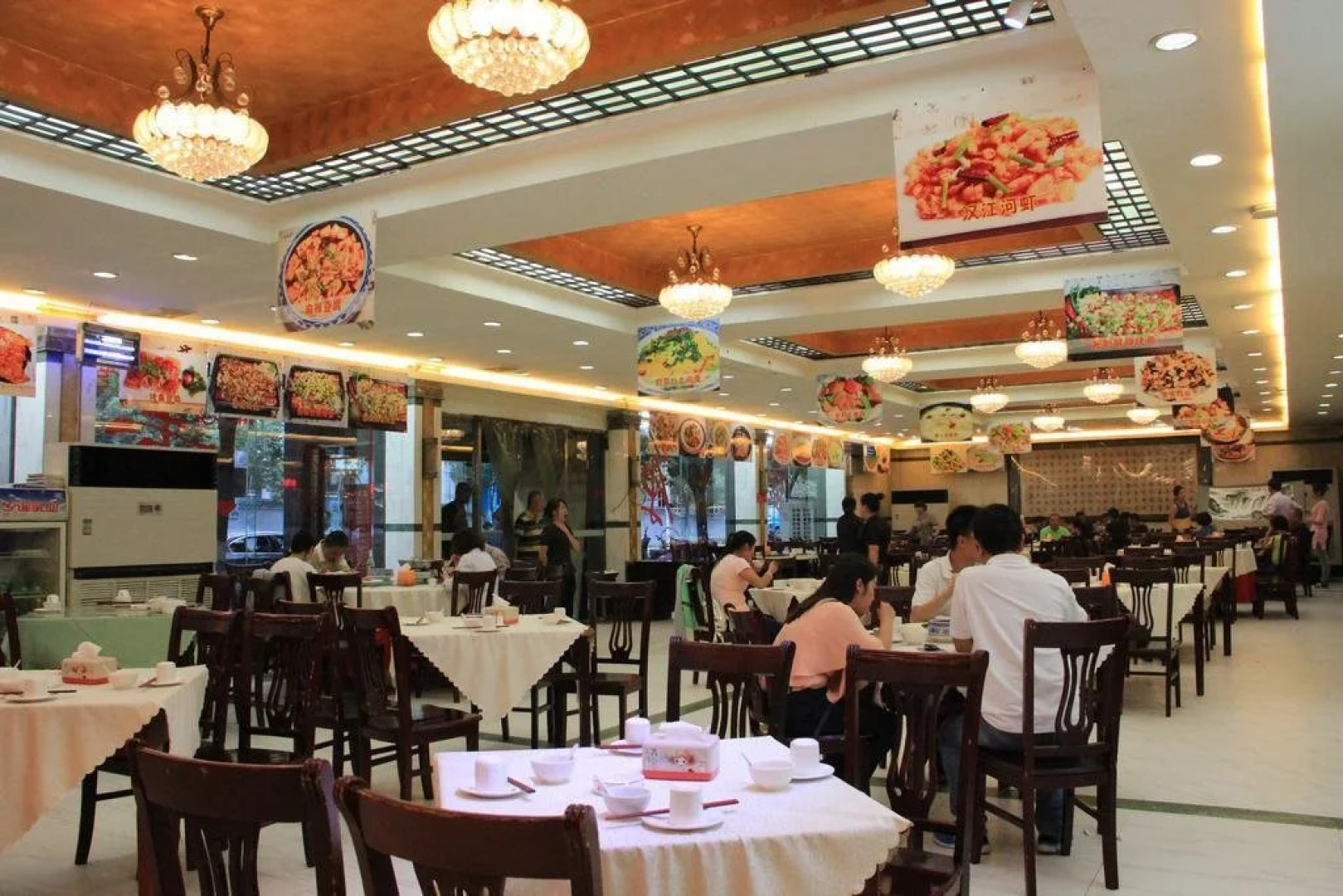 Wudangshan Taihe Xuanwu Hotel