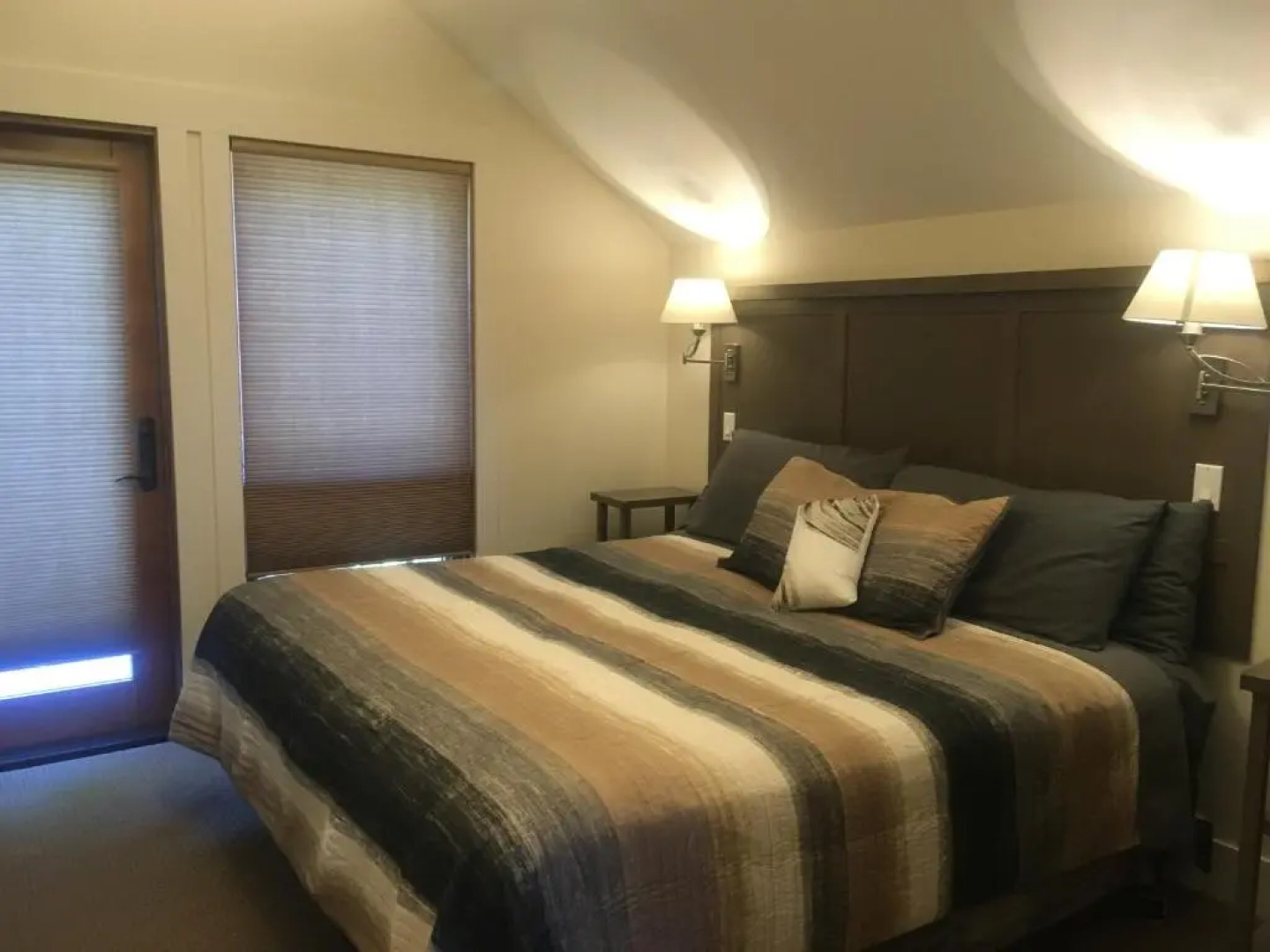 Radium Elk Park B & B