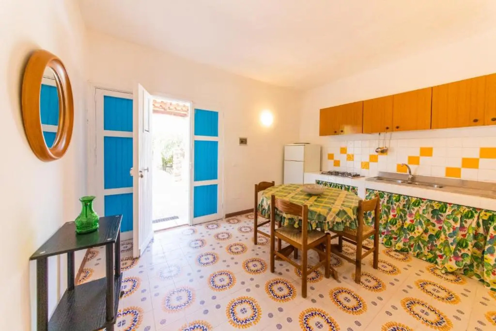 Holiday Eolie Village