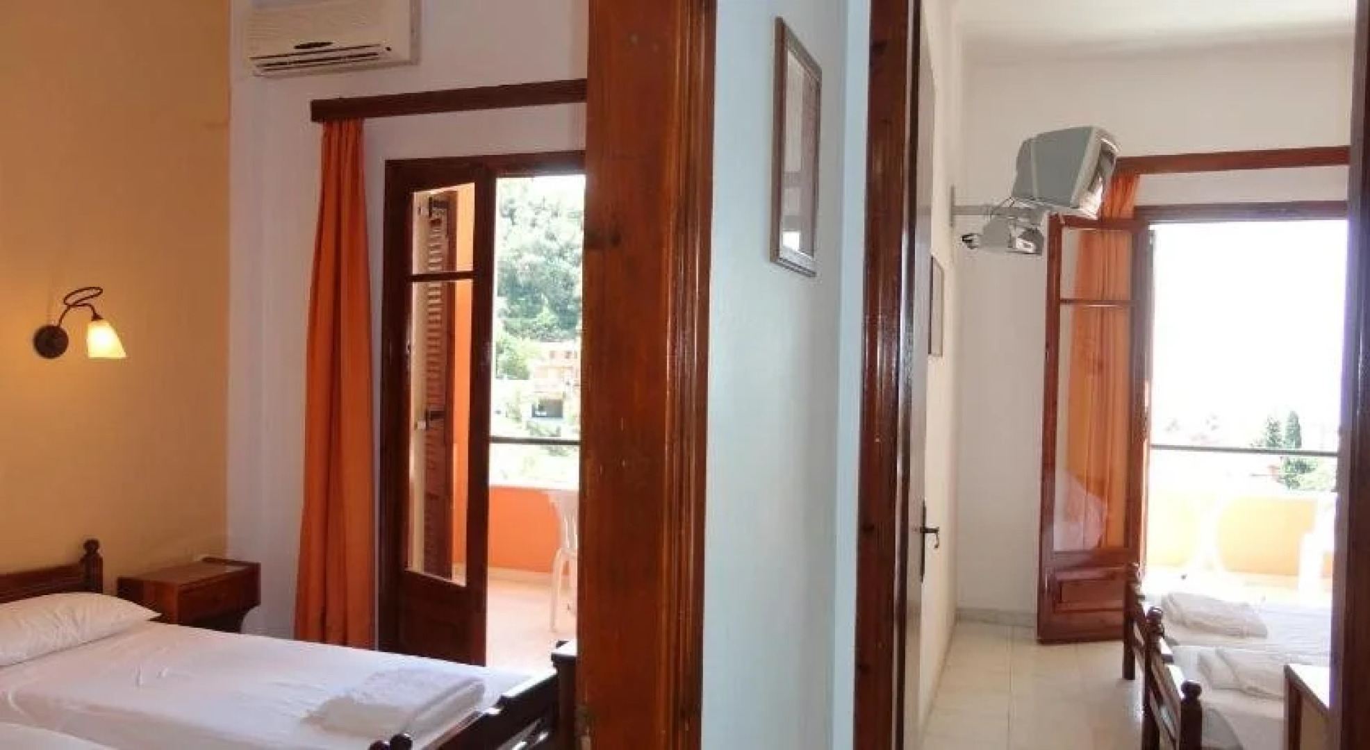 Aphrodite Apartments