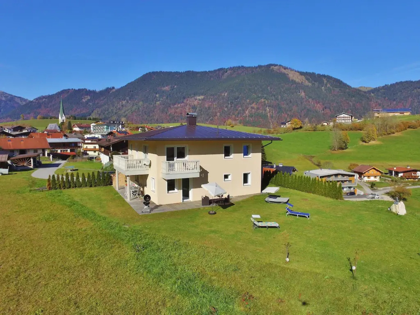Spacious Villa With Garden in Hinterthiersee