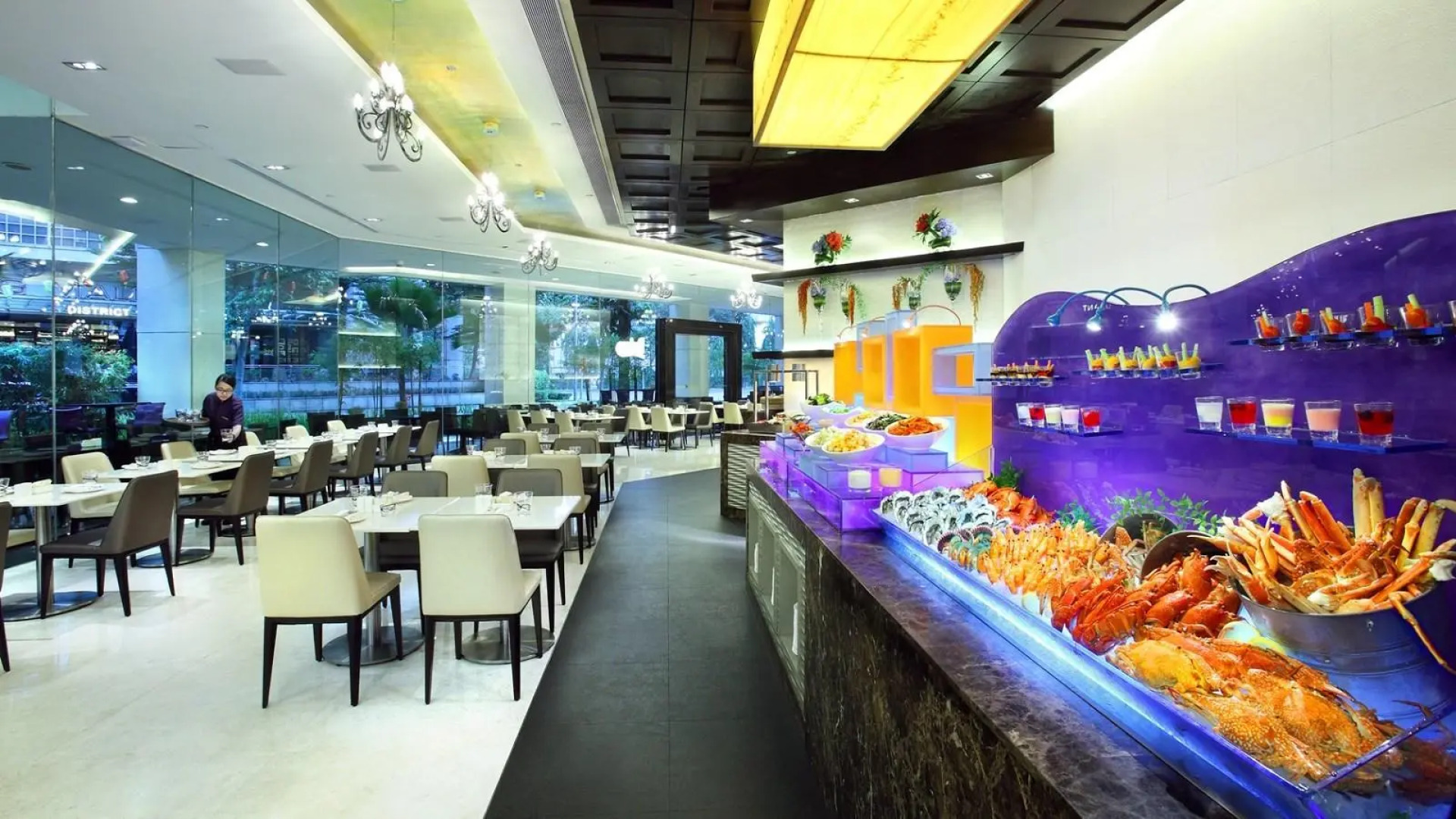 Отель The Robertson House by The Crest Collection