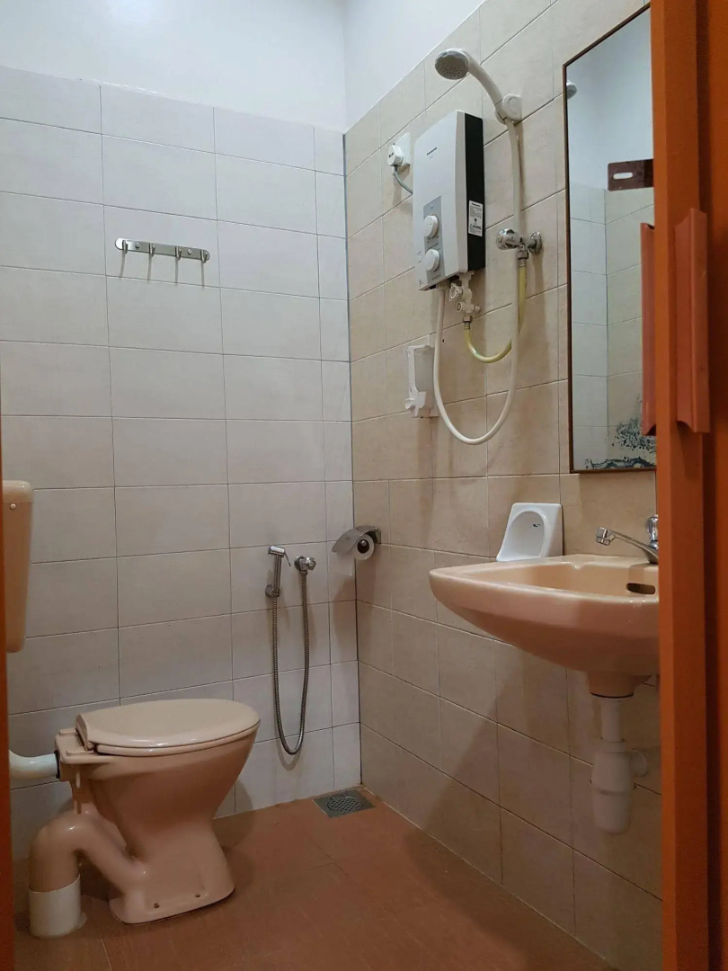 Pandan Laut Beach Resort