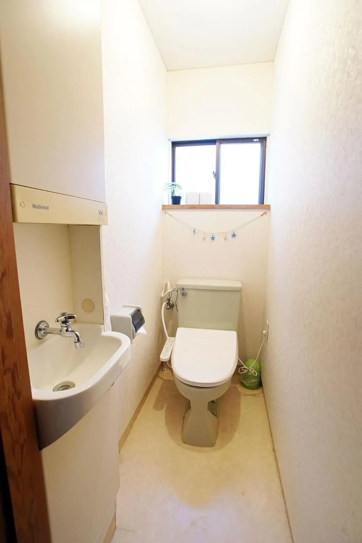 Takamatsuguesthouse AKANE