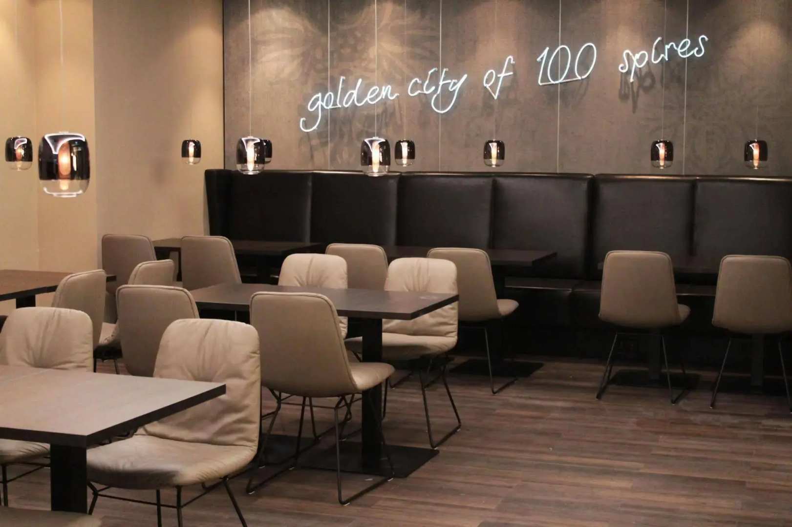 Motel One Prague - Florentinum