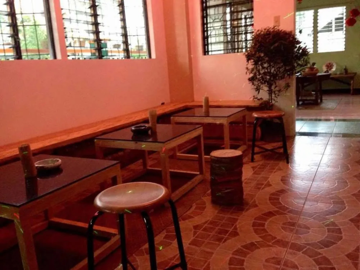 Oliveros Place