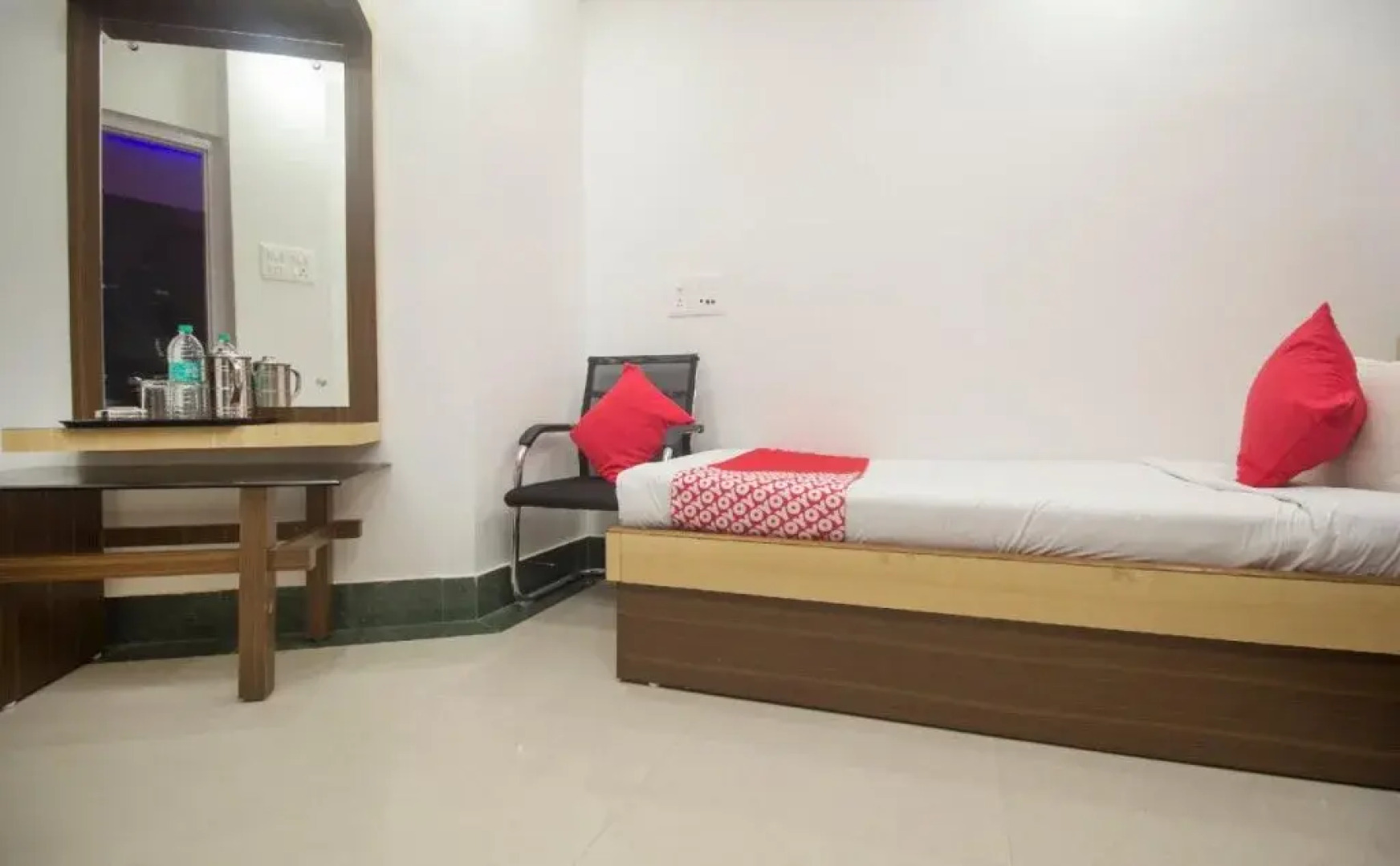 Mahalaxmi By OYO Rooms