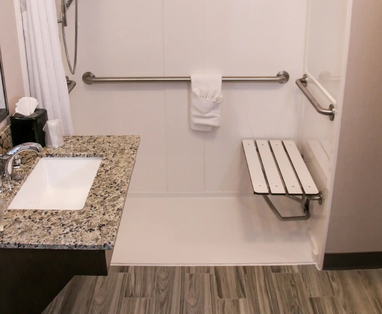 Holiday Inn & Suites Denver Tech Center-Centennial by IHG