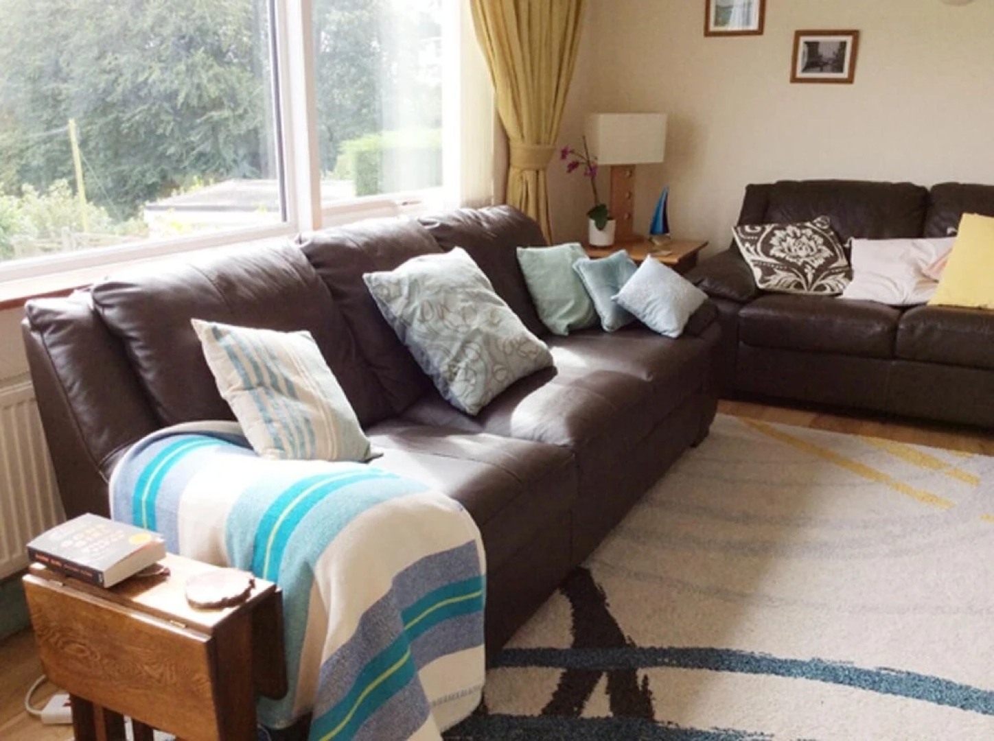 Detached House, 2 Bed, Sleeps 4, Parking