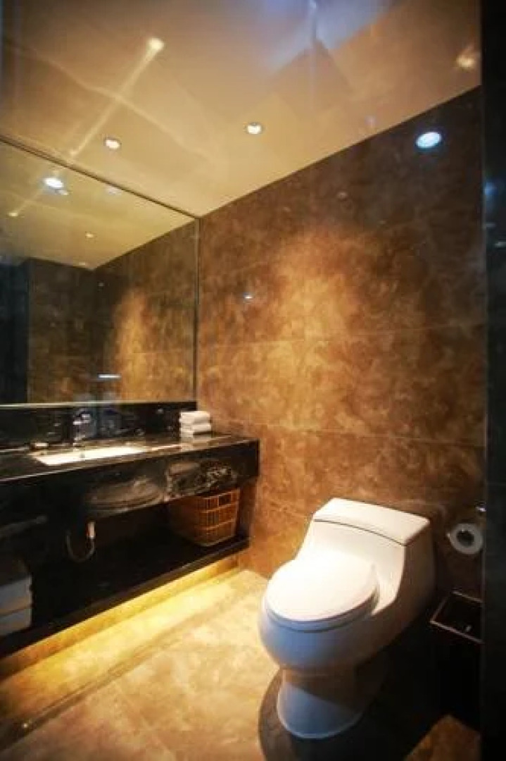 Chongqing King Town Hotel