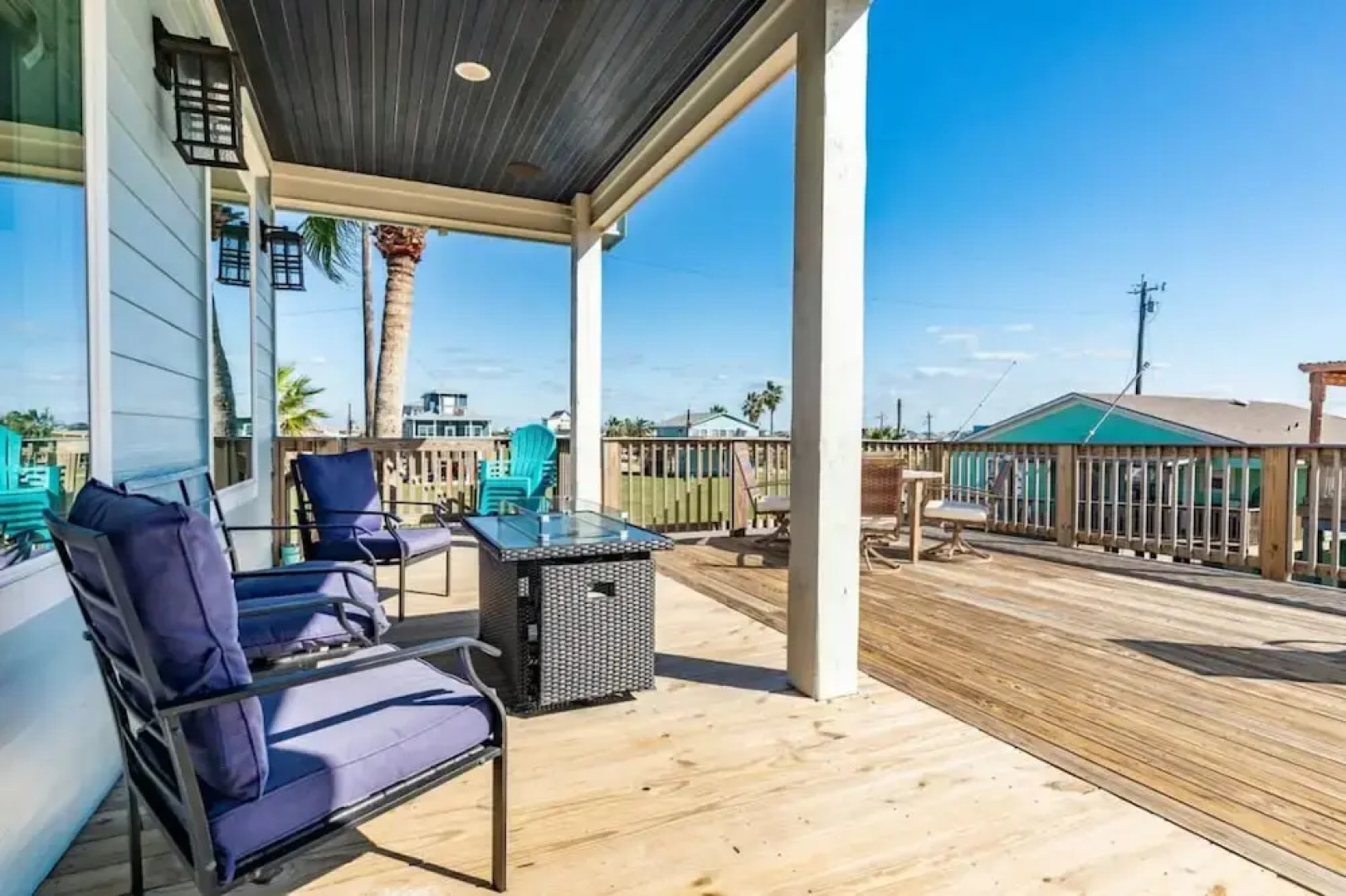 Boats Fishing and Exquisite Decor