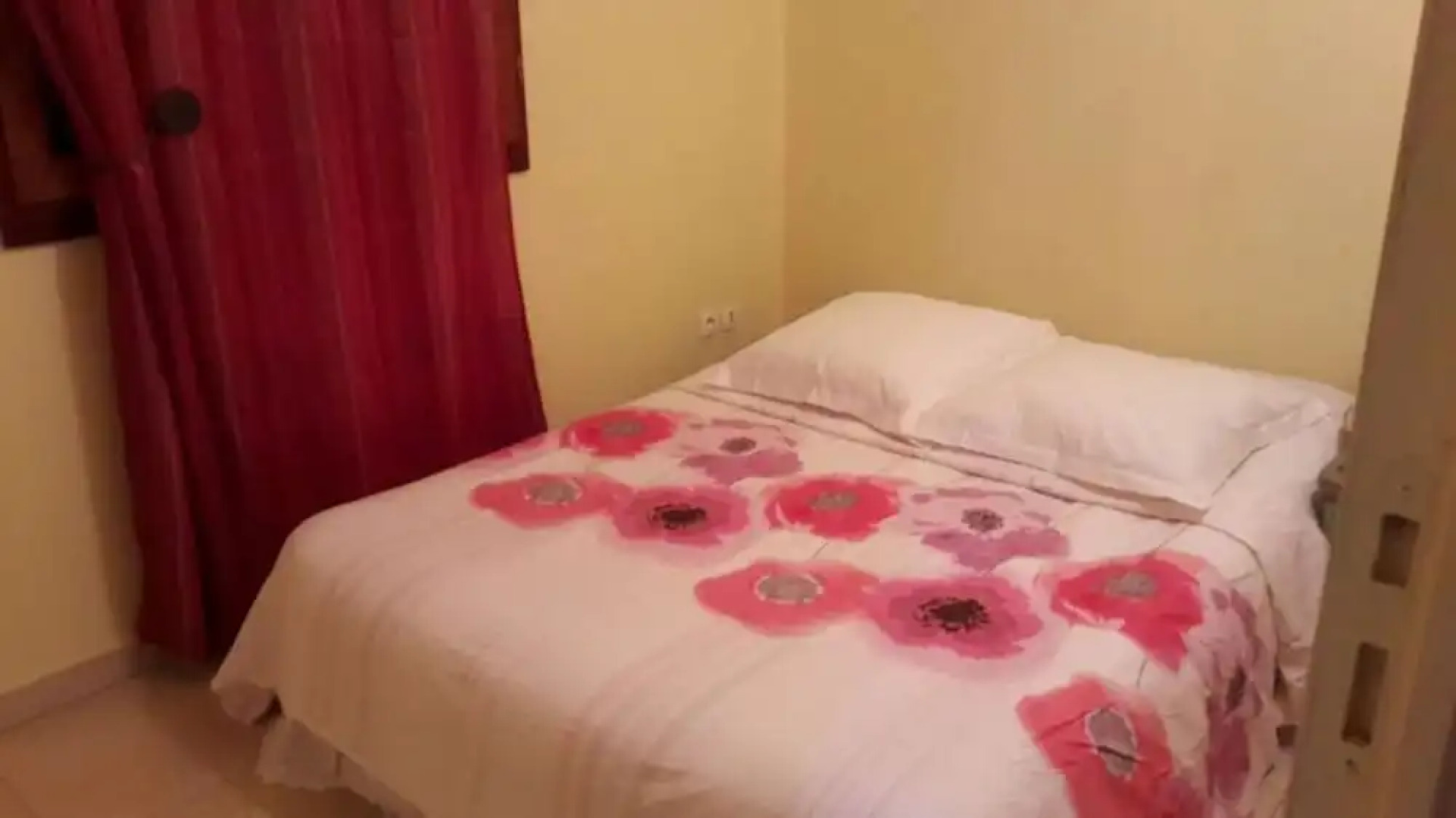 House With 2 Bedrooms in Saint-claude, With Wonderful sea View, Enclos