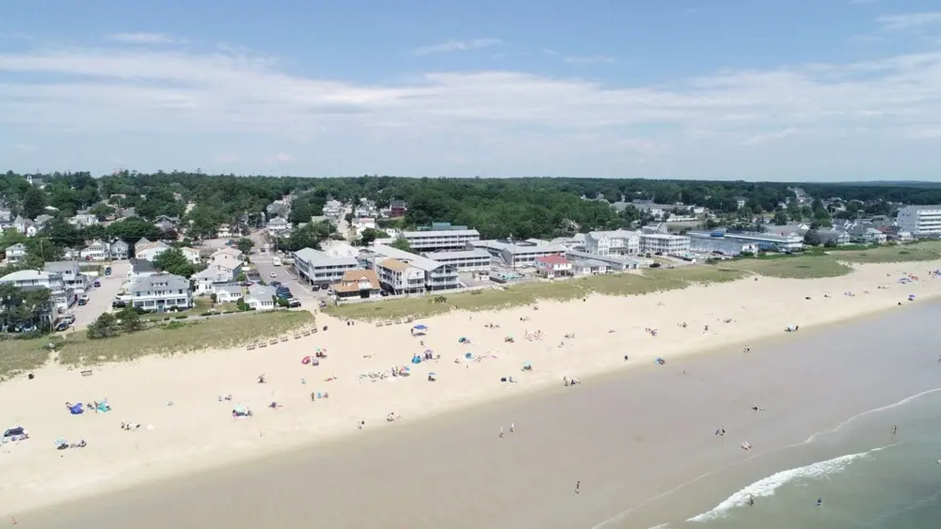 Waves Oceanfront Resort