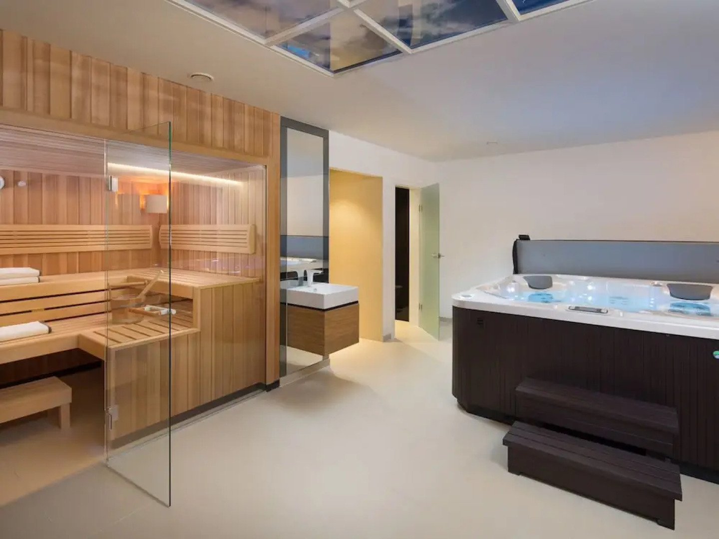 Beach Villa in Korcula with Pool, Sauna & Hot Tub