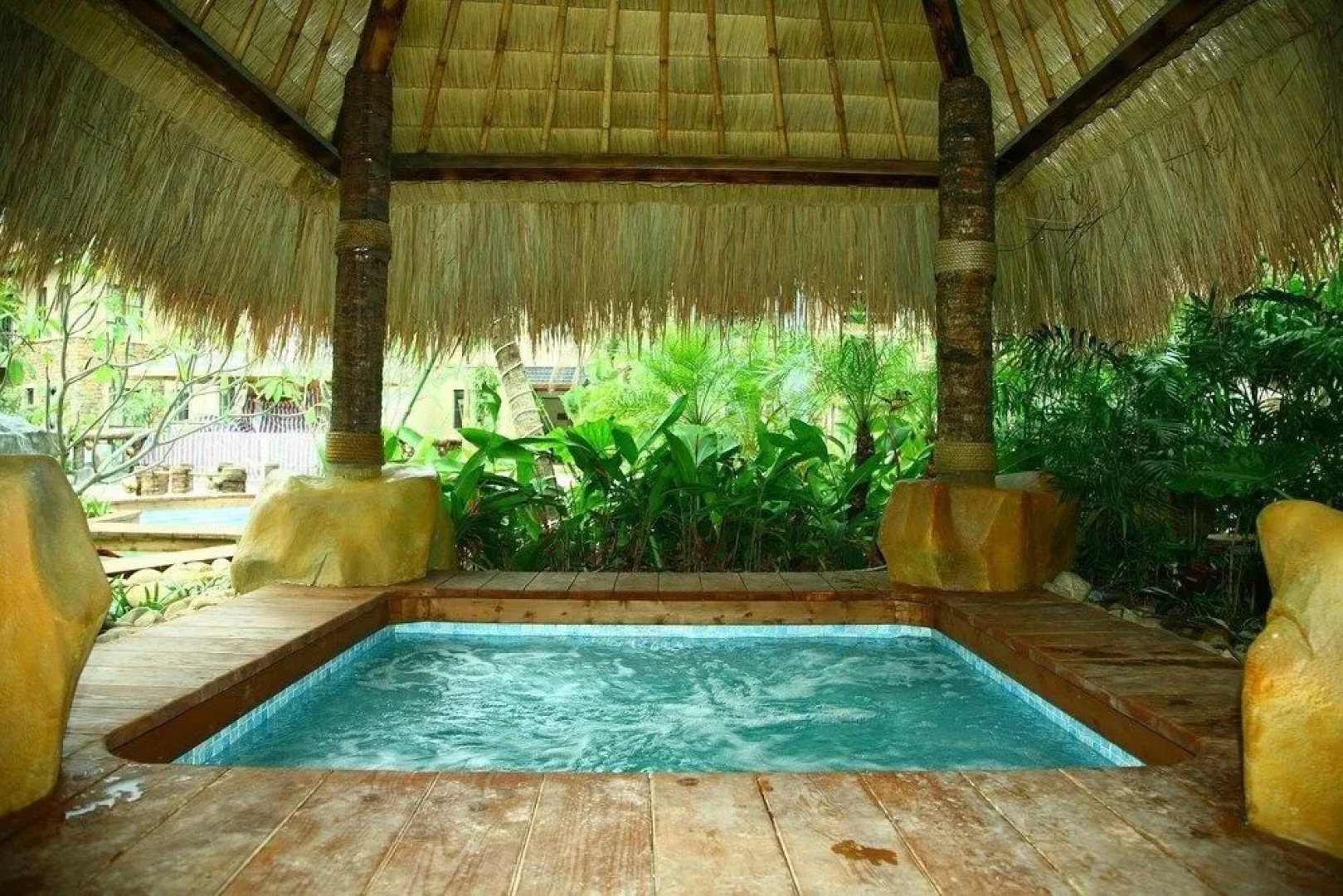 Yanoda Rainforest No.1 Hotel