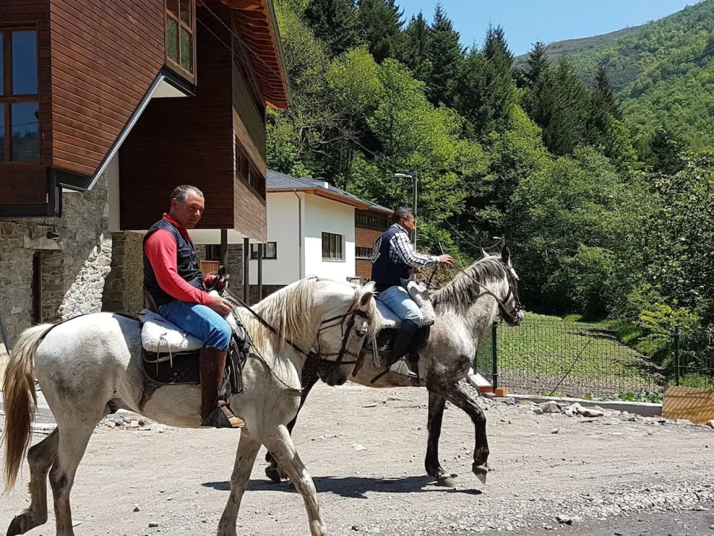 Hotel Rural Las Montañas de Pumar