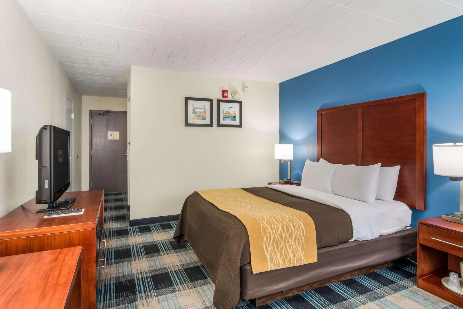 Comfort Inn & Suites Pittsburgh Fox Chapel