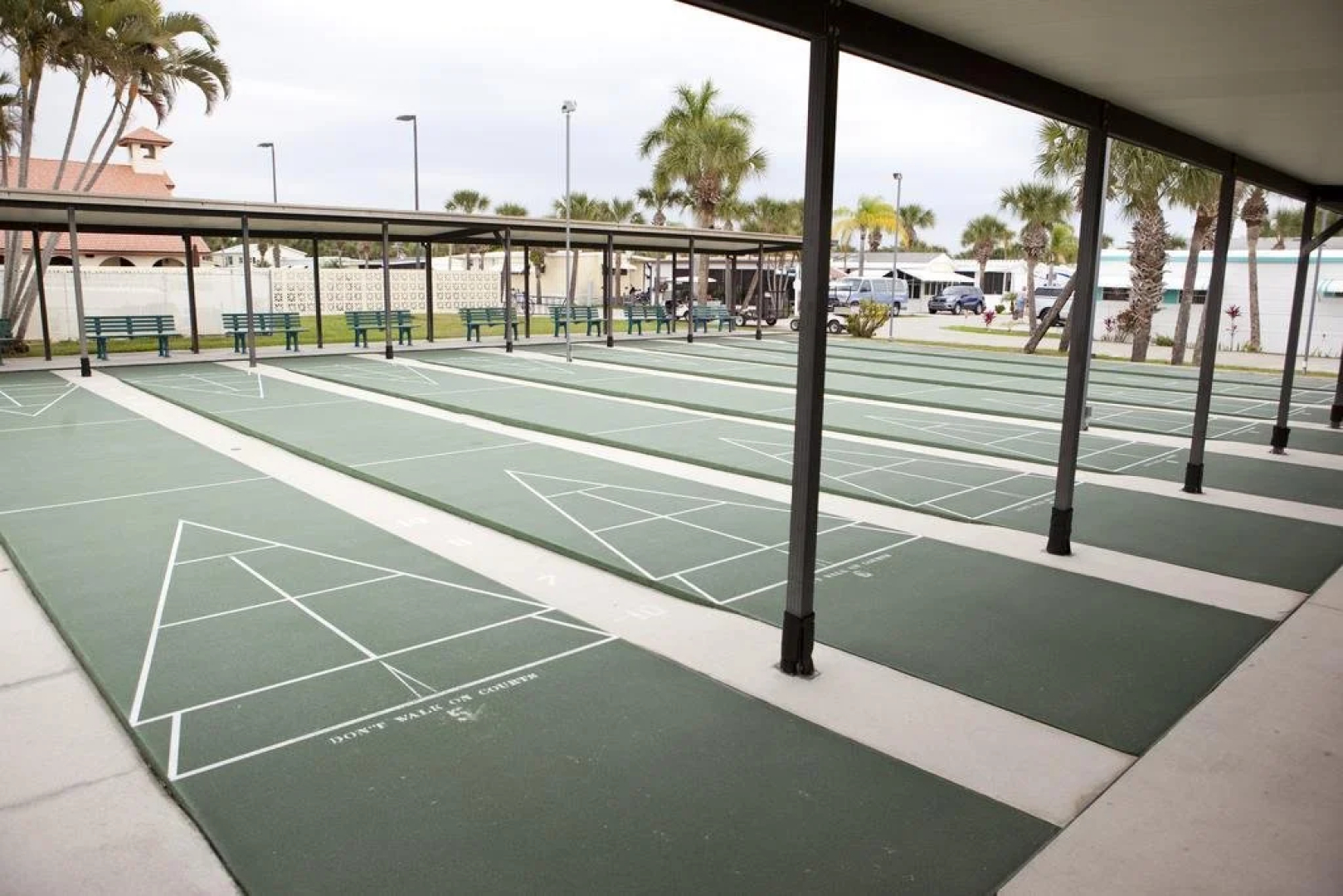 Siesta Bay RV Resort