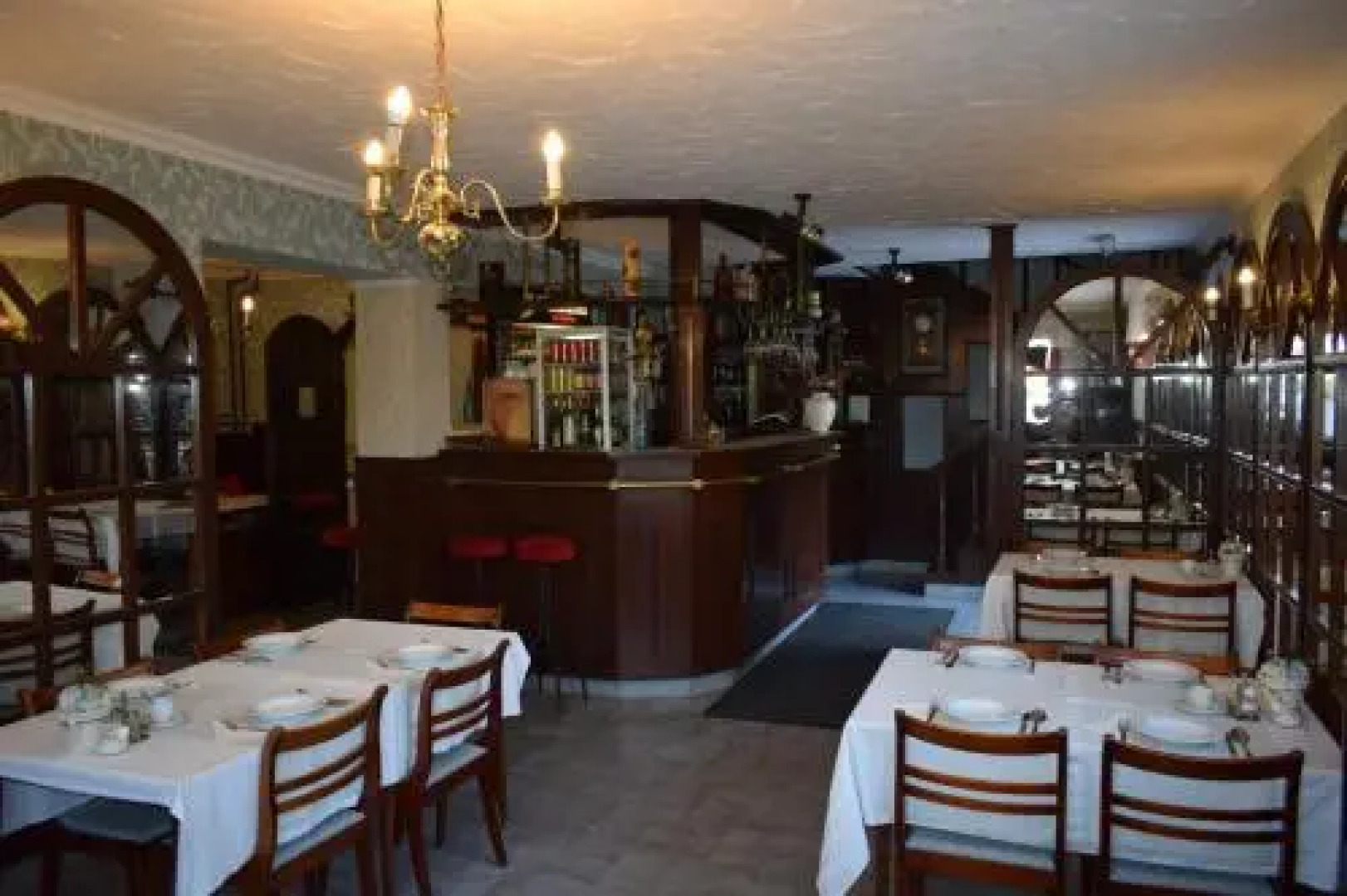 Sztráda Romantika Panzió és Étterem