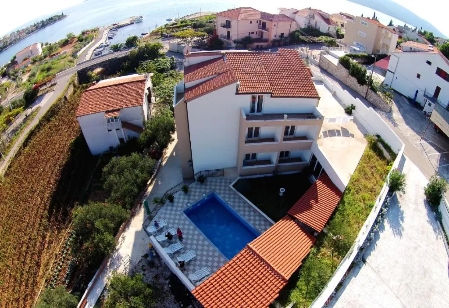 Apartments&Rooms Jelavić