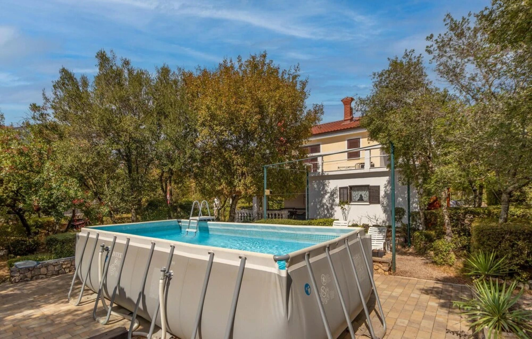 Awesome Home in Pinezici With Wifi and 2 Bedrooms