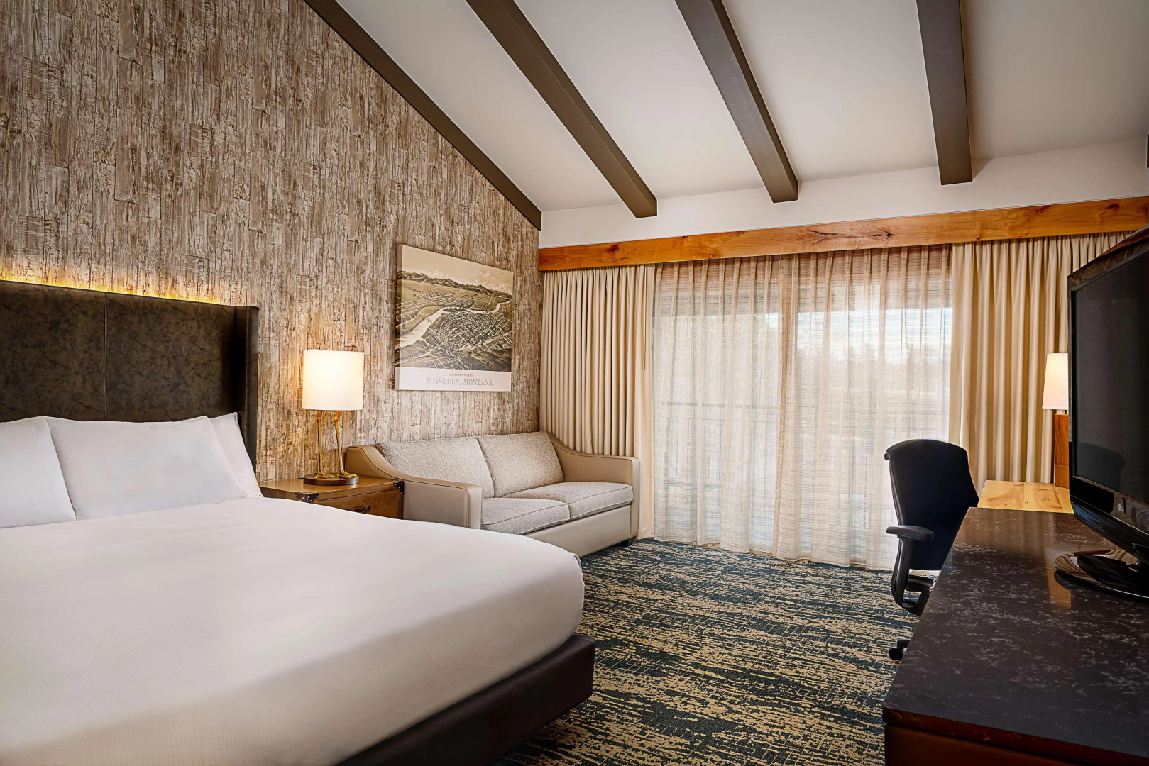 DoubleTree by Hilton Hotel Missoula - Edgewater