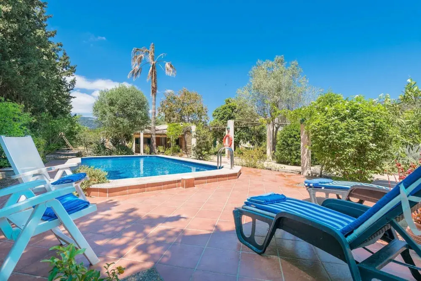 Villa in Campanet With Private Pool & Tennis