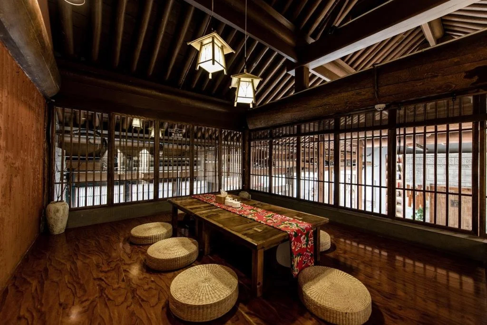 Water Hotel Pingyao