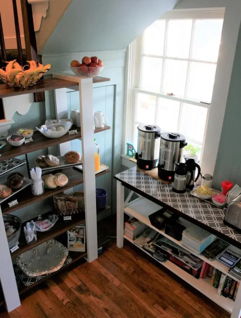 Ocean Echo Inn and Beach Cottages