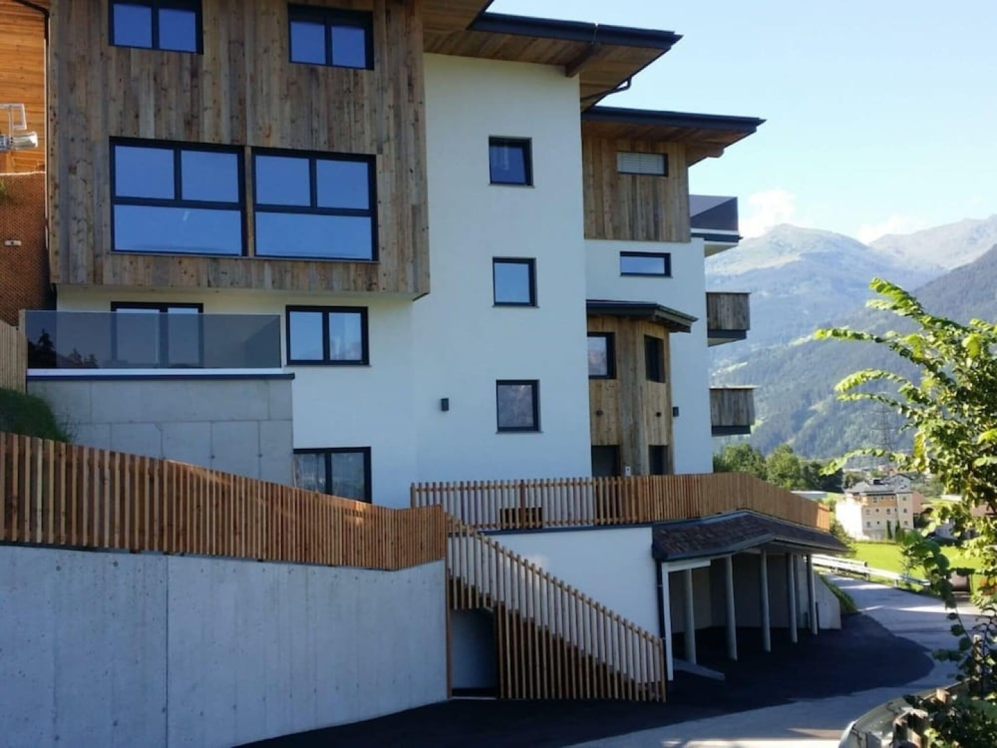 Inviting Flat in Hart With Fitness Room