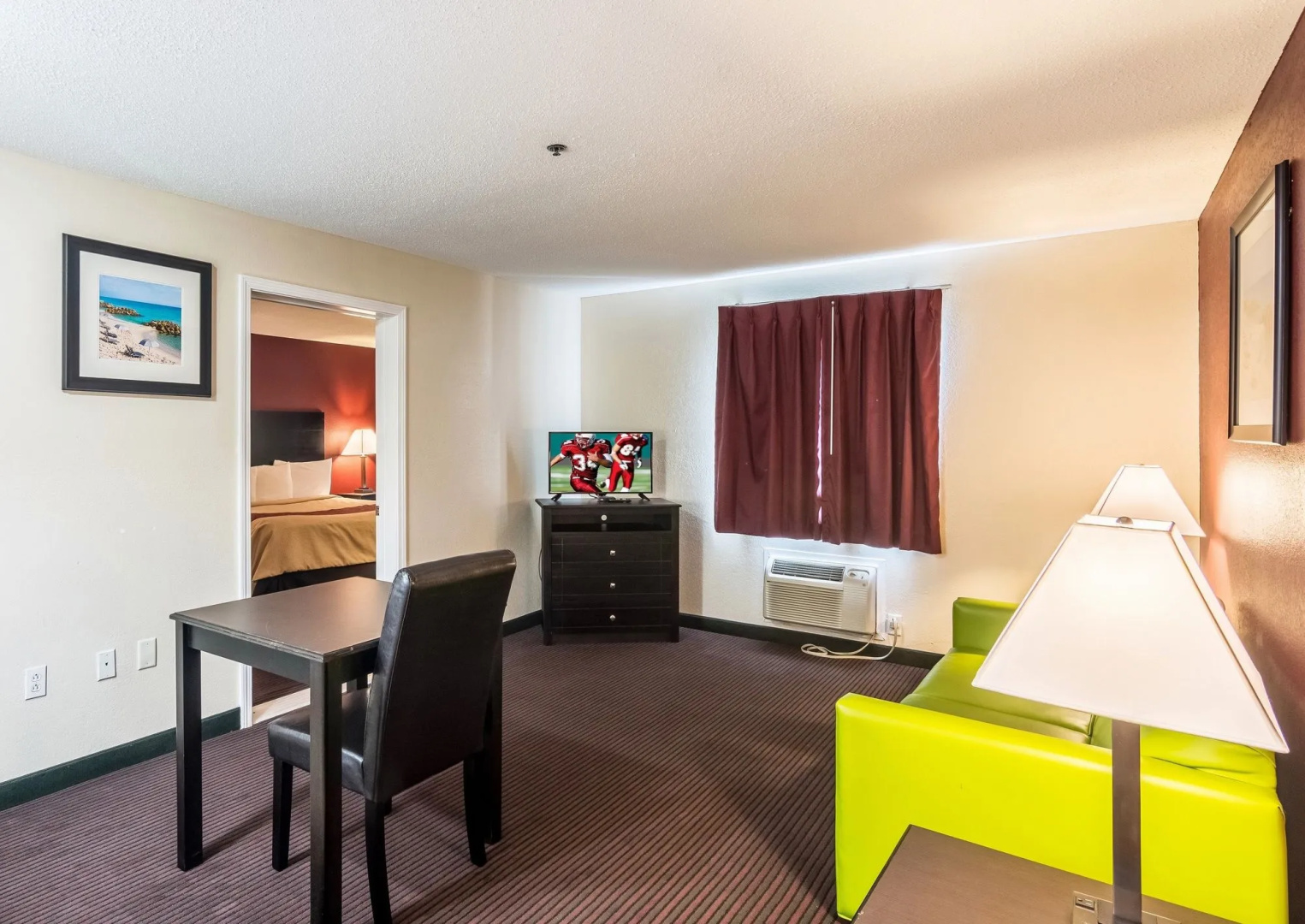 Red Roof Inn & Suites Pensacola - NAS Corry