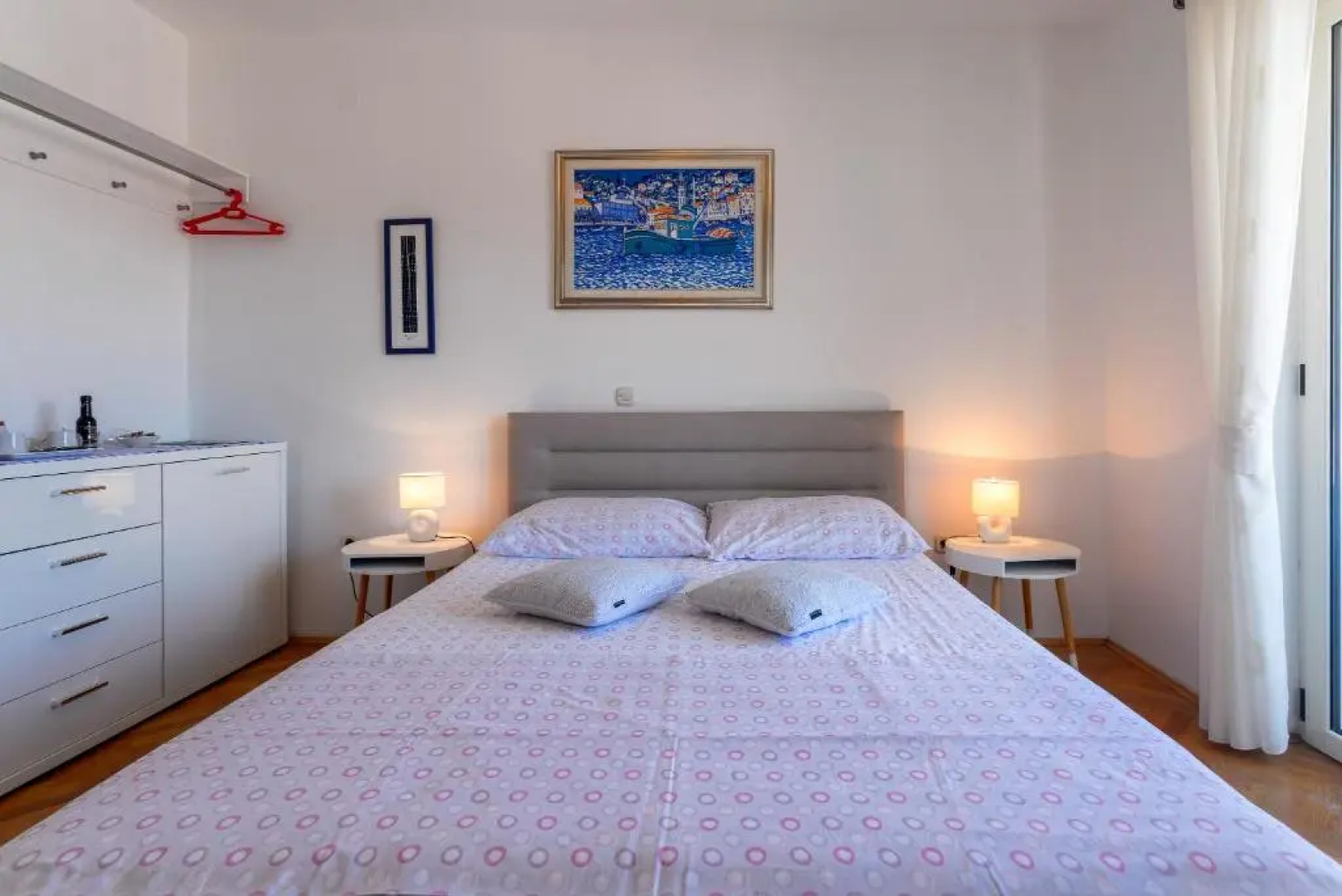 Apartments Jakic