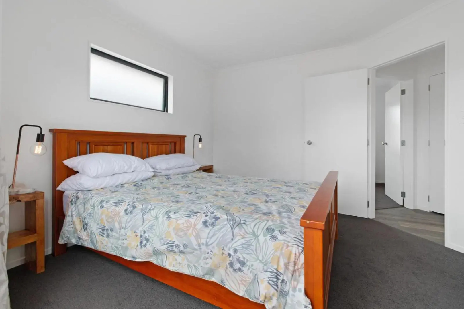 Sandy Shores - Waihi Beach Holiday Home