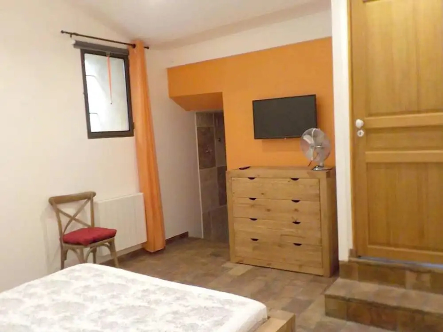 House With 2 Bedrooms In Chateauneuf Du Pape With Furnished Terrace And Wifi