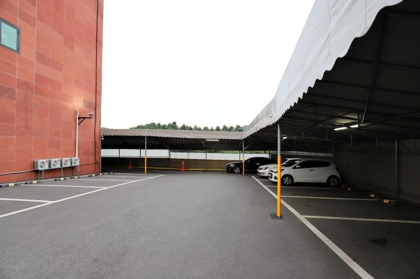 Yongin Monterey 17 Hotel