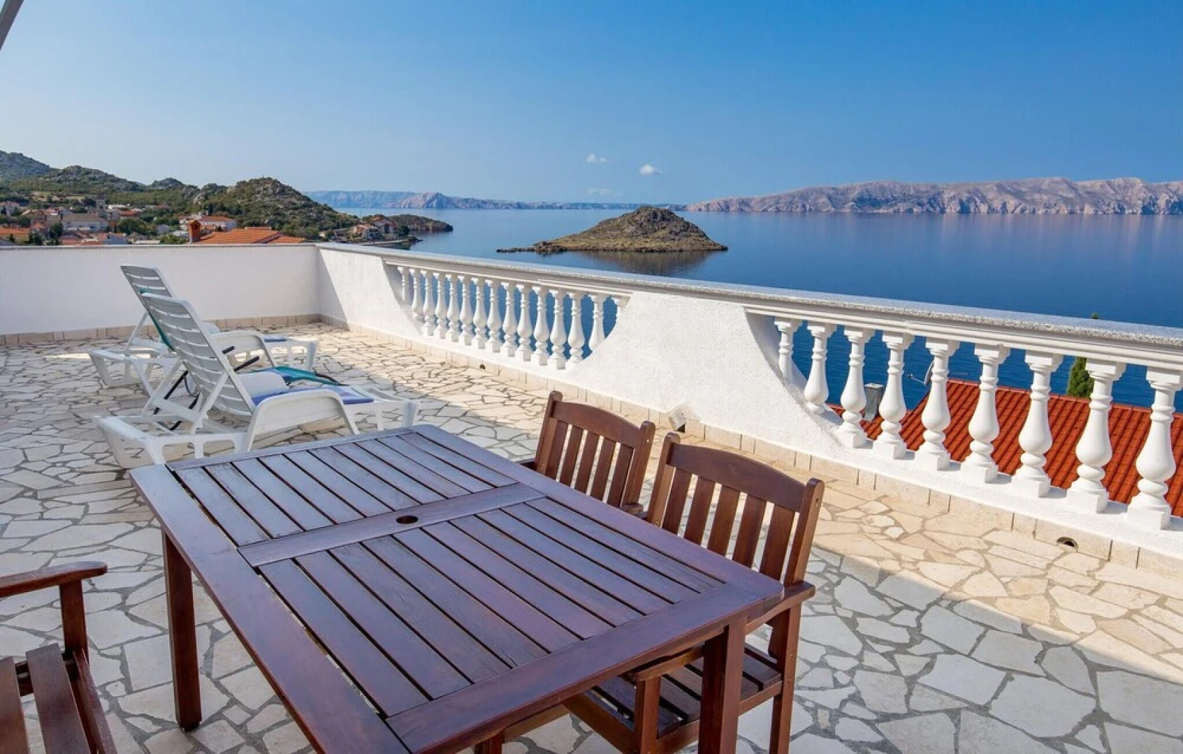 Amazing Home in Sv Juraj With Wifi and 2 Bedrooms