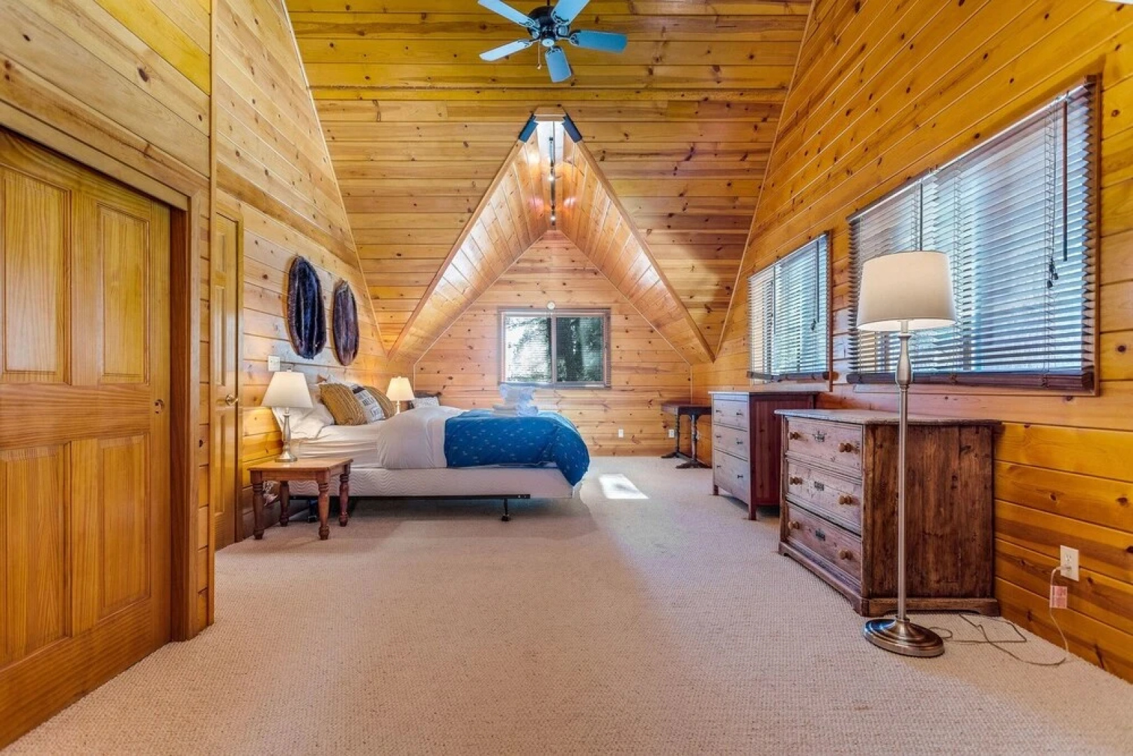 Rustic Custom Built Cabin w/ Hot Tub & Sauna SK#33 by Bear Valley Vacation Rentals