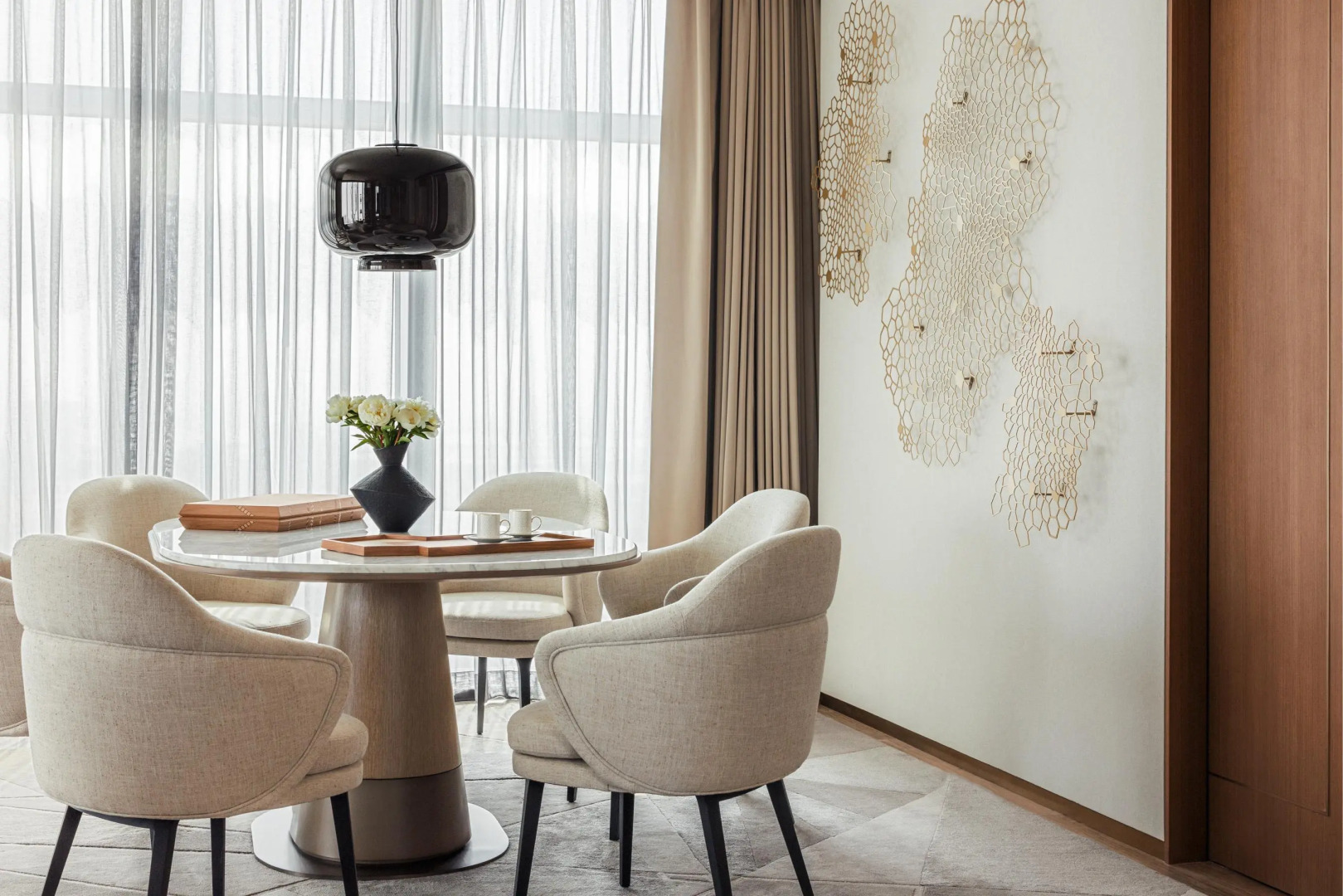 One&Only One Za'abeel