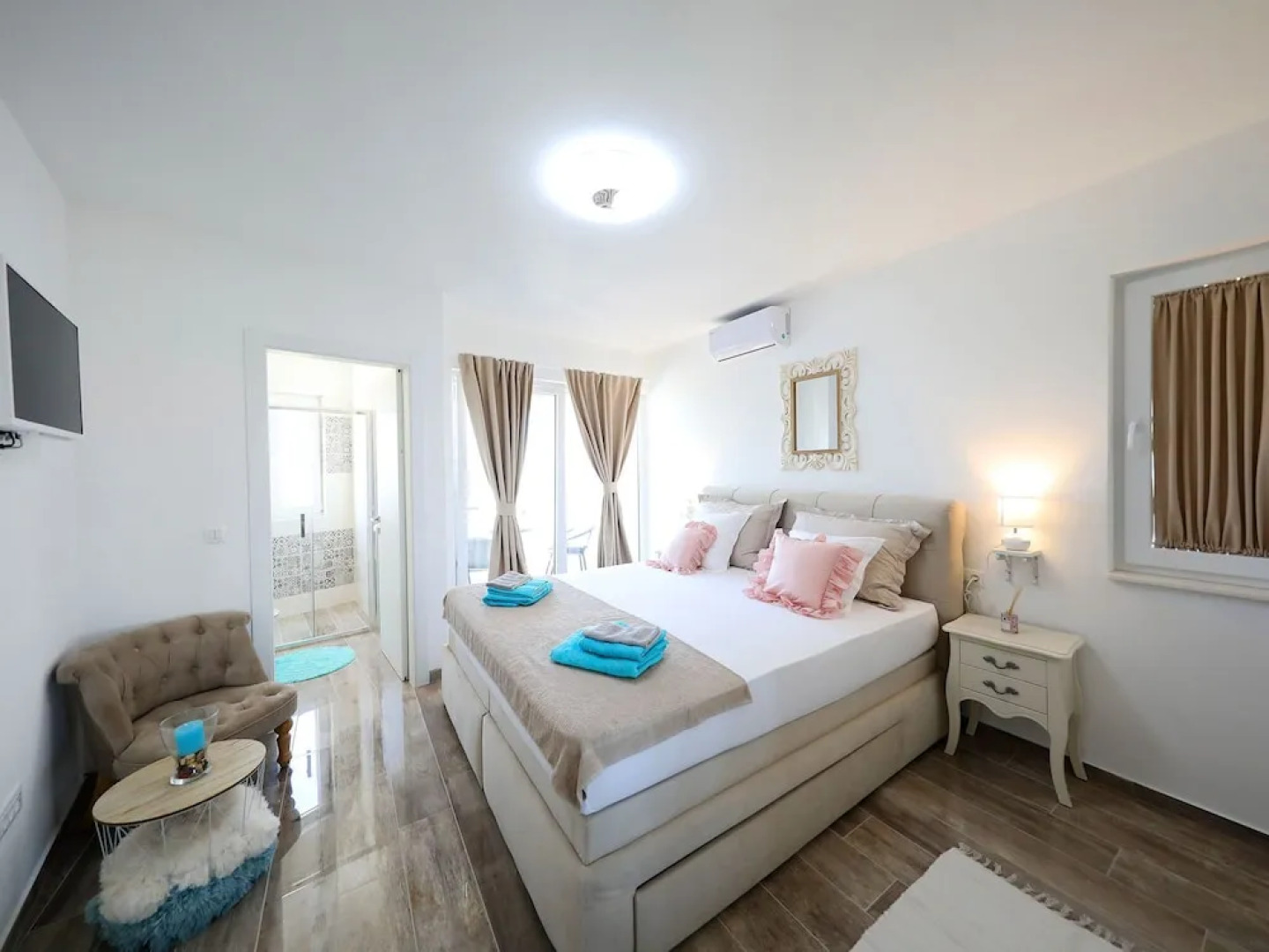 Modern Villa in Sveti Filip i Jakov With Swimming Pool