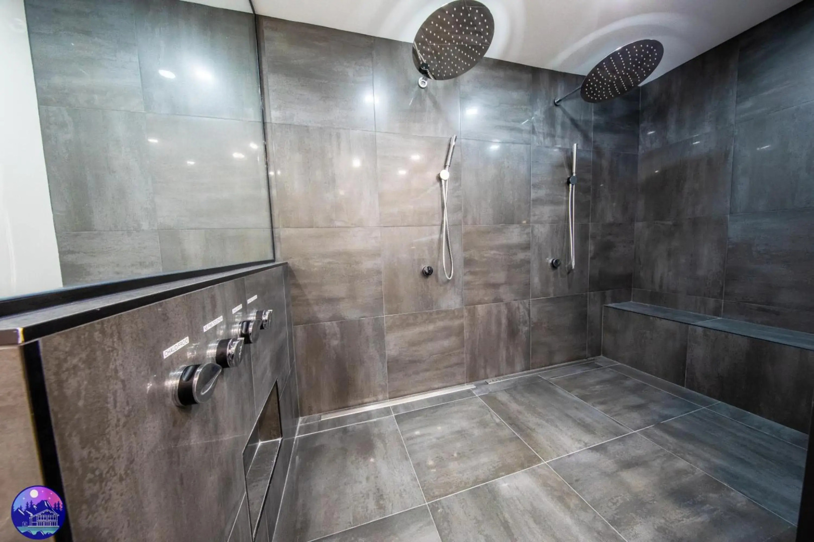 Chalet Le St-Côme - SPA- Billard- PISCINE by Galaxia