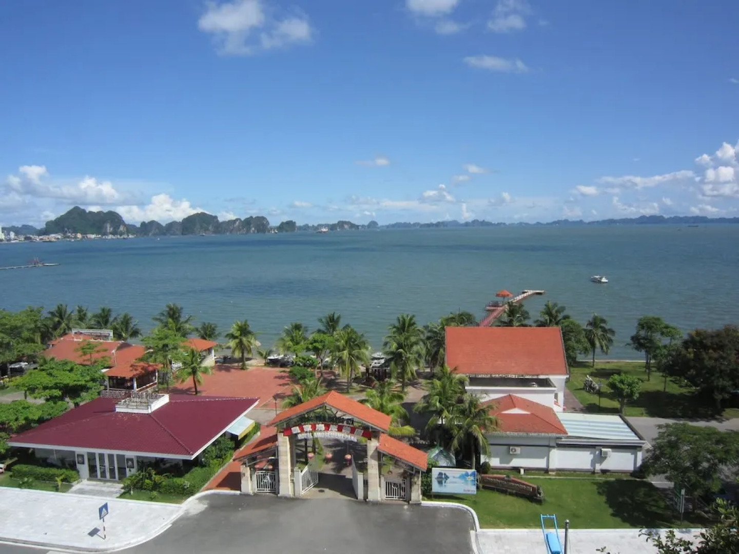 Ha Long Bay Hotel