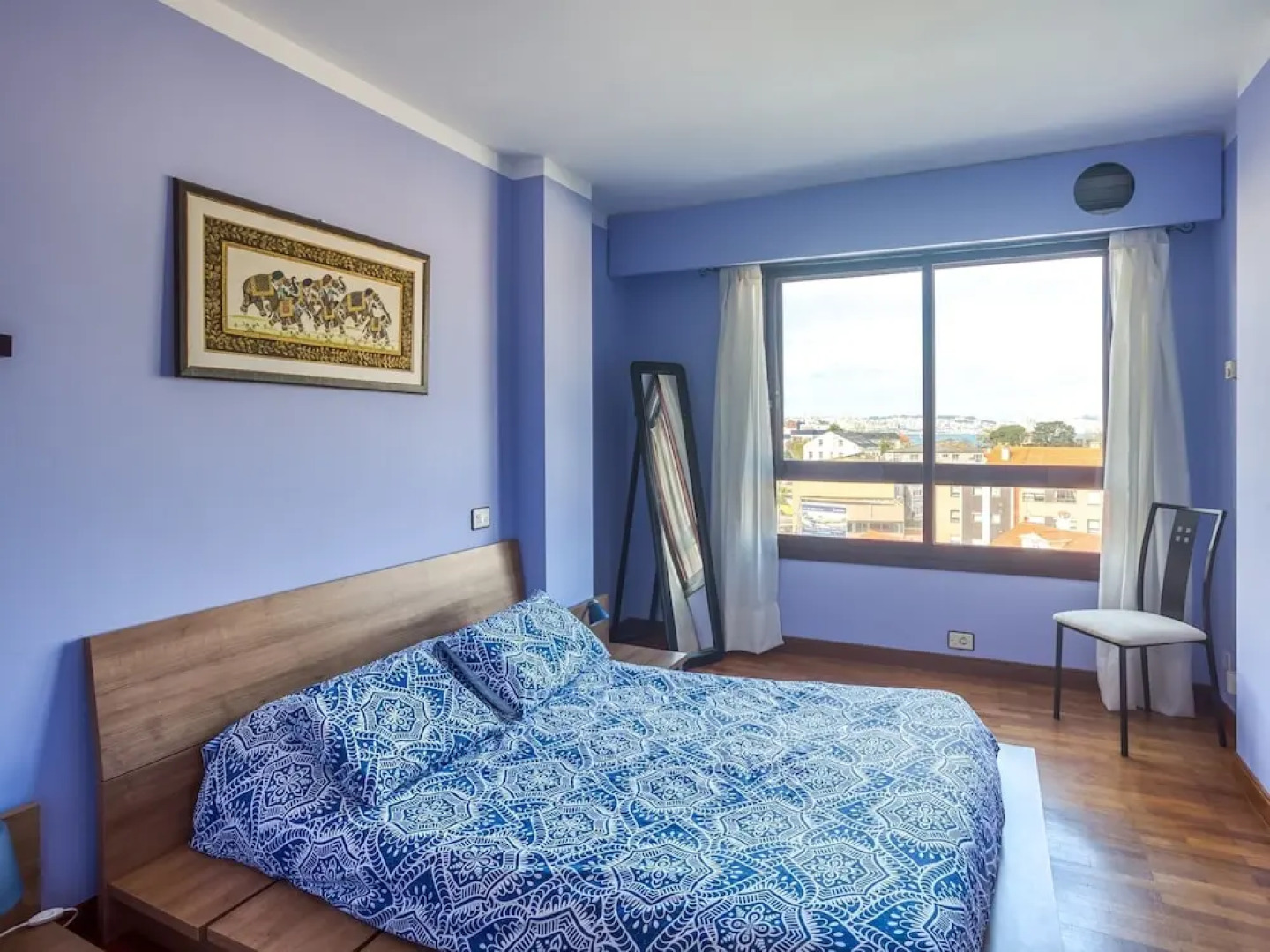 Cheerful Holiday Home in Santa Cruz near Sea Beach