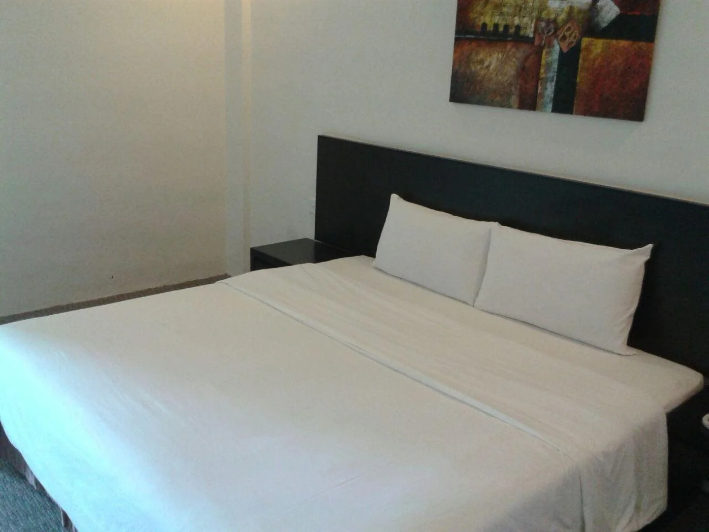 Straits View Hotel