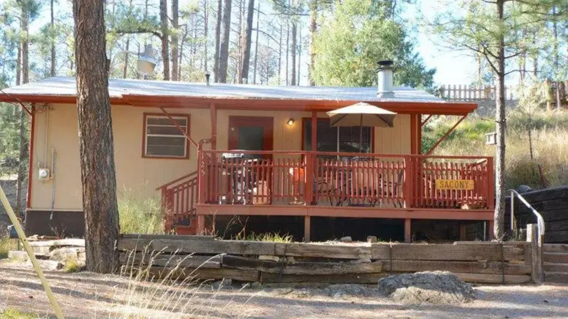 Sacony, Cabin at Ruidoso