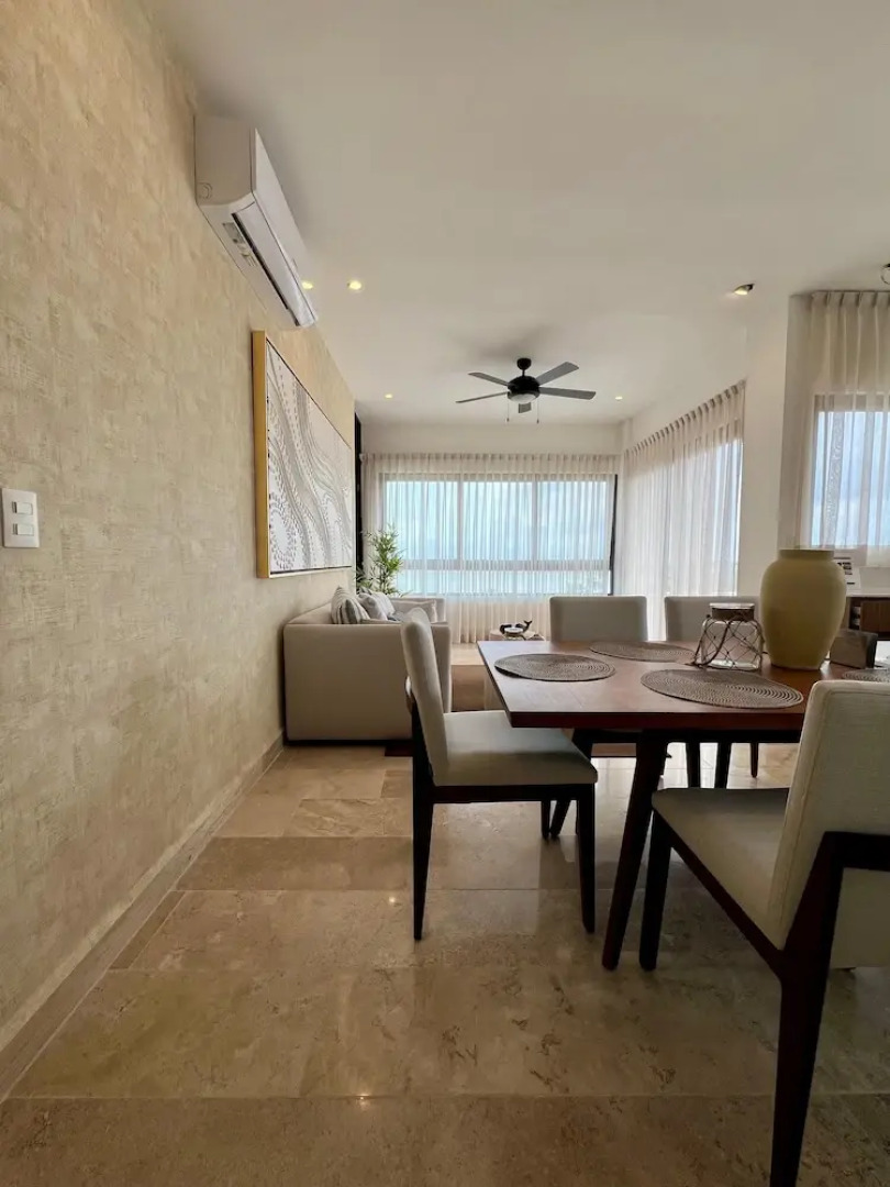 Penthouse Navela 405 Beachfront